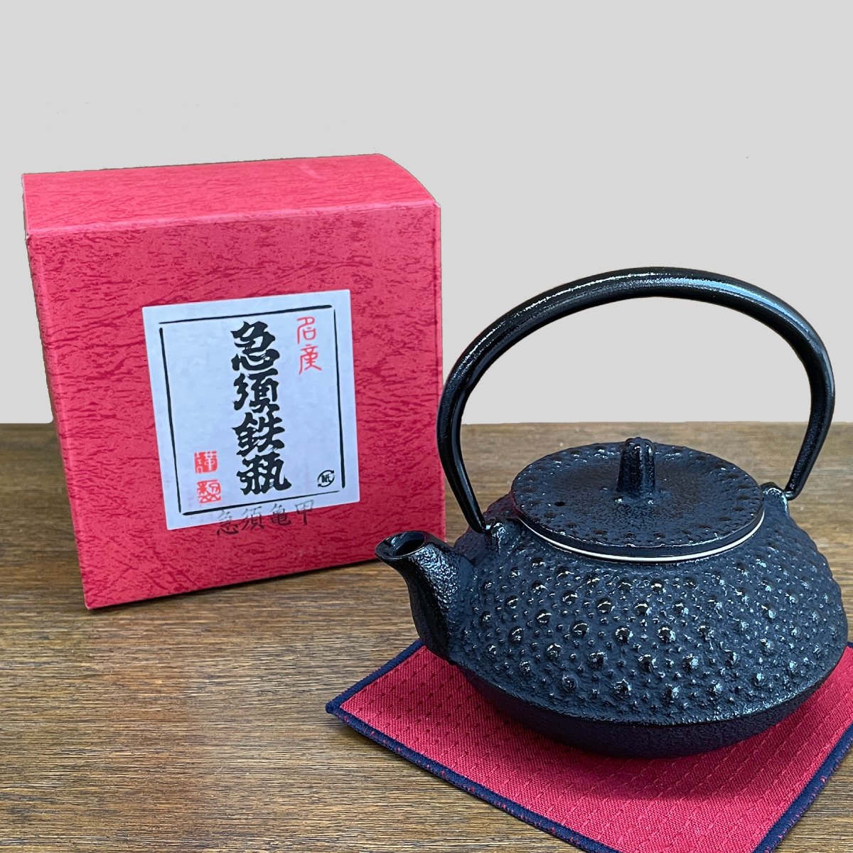 南部鉄器 急須鉄瓶「亀甲アラレ」