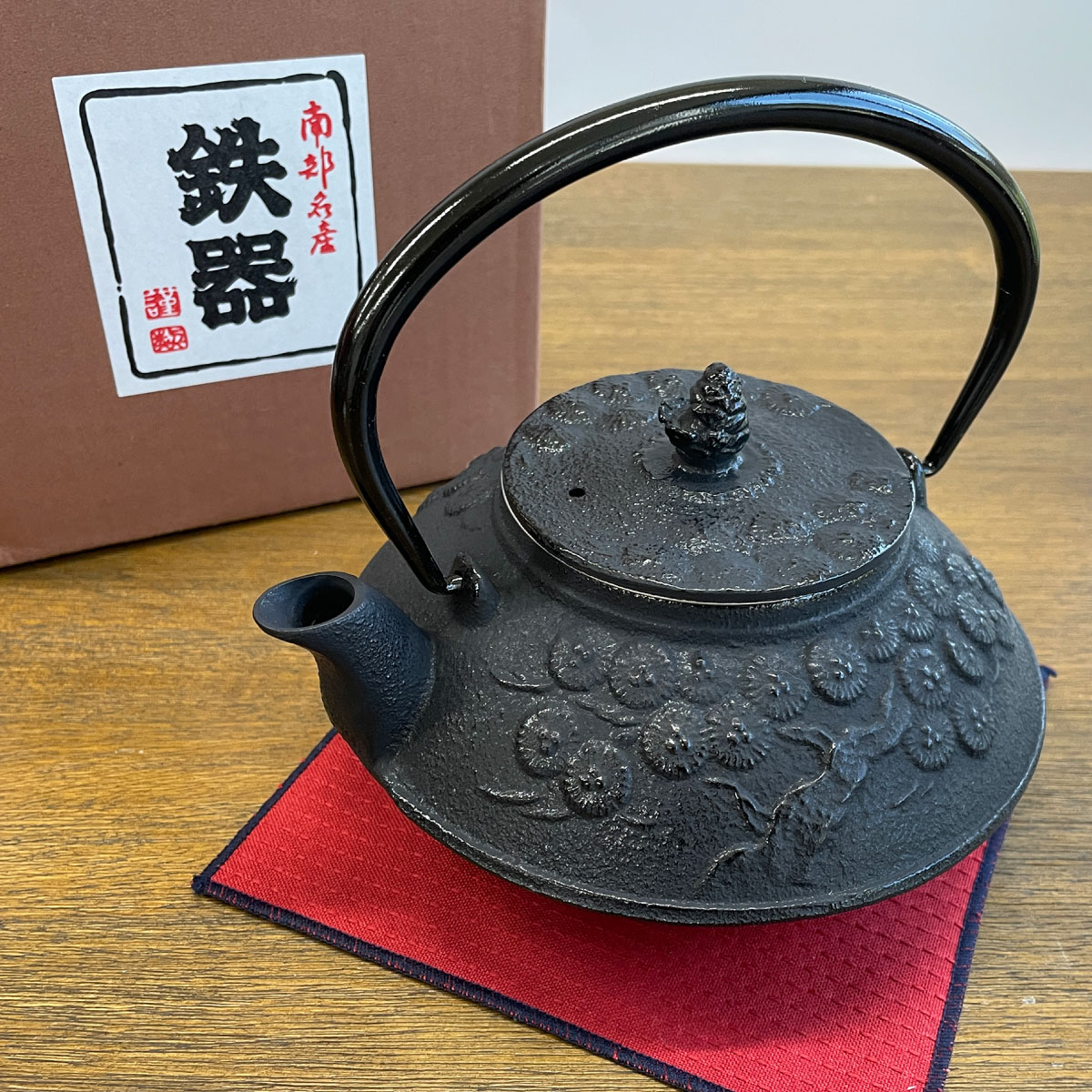 南部鉄器 急須鉄瓶「松」